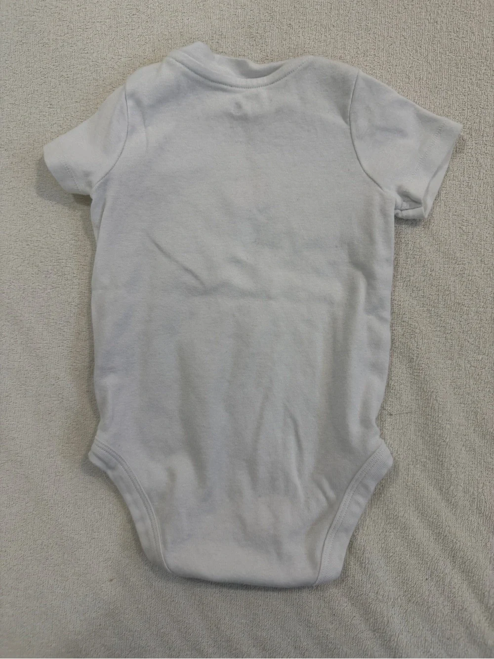 Apple Park Visitor Center Cupertino exclusive baby onesie 3-6M